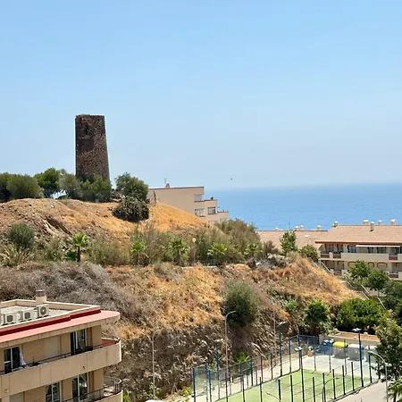 Apartment Con Vistas Al Mar Y Piscina En