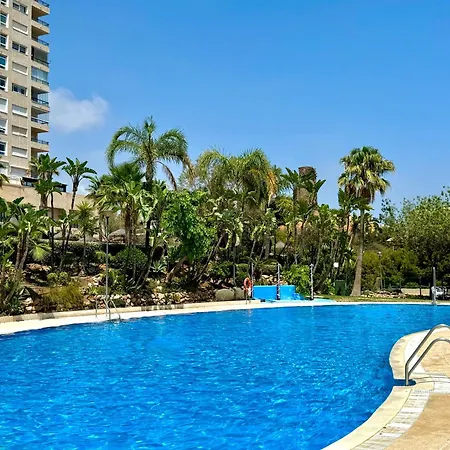 Con Vistas Al Mar Y Piscina En Benalmadena