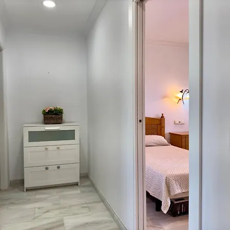 Apartamento Con Vistas Al Mar Y Piscina En *