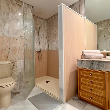 Apartamento Con Vistas Al Mar Y Piscina En